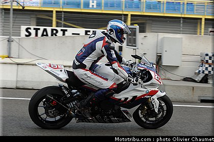 1000stk_barrier_7_paysbas_2011_assen.jpg