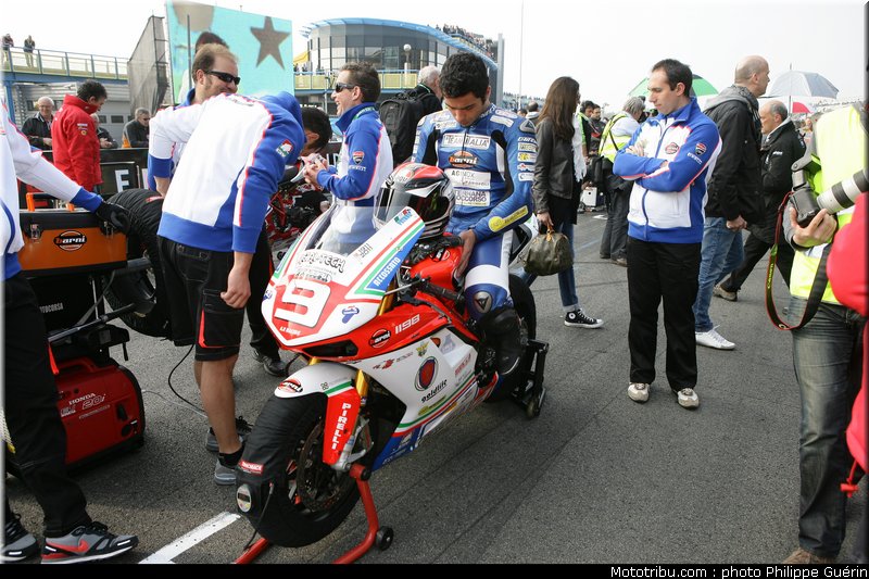 1000stk_petrucci_1_paysbas_2011_assen