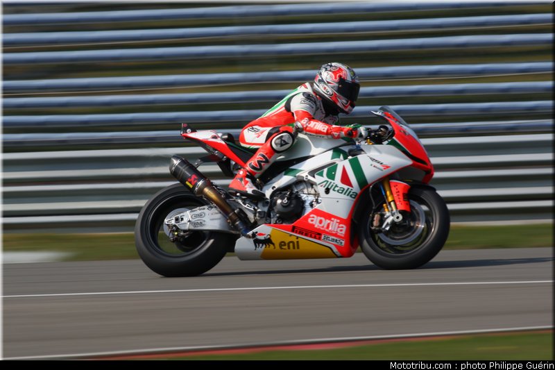 sbk_biaggi_15_paysbas_2011_assen