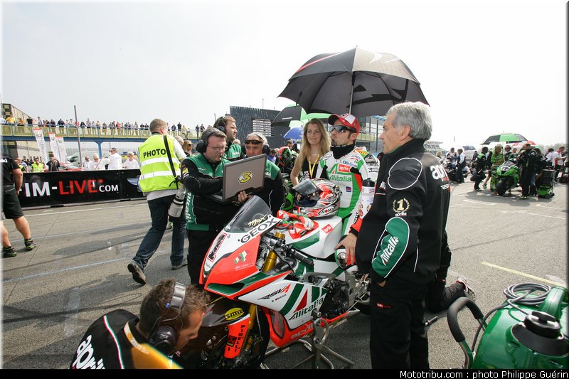 sbk_biaggi_17_paysbas_2011_assen