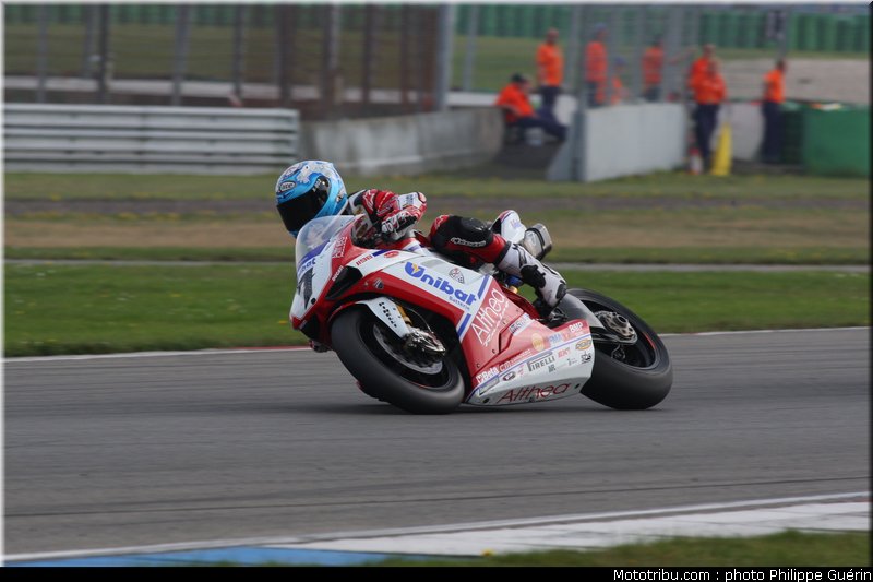 sbk_checa_10_paysbas_2011_assen