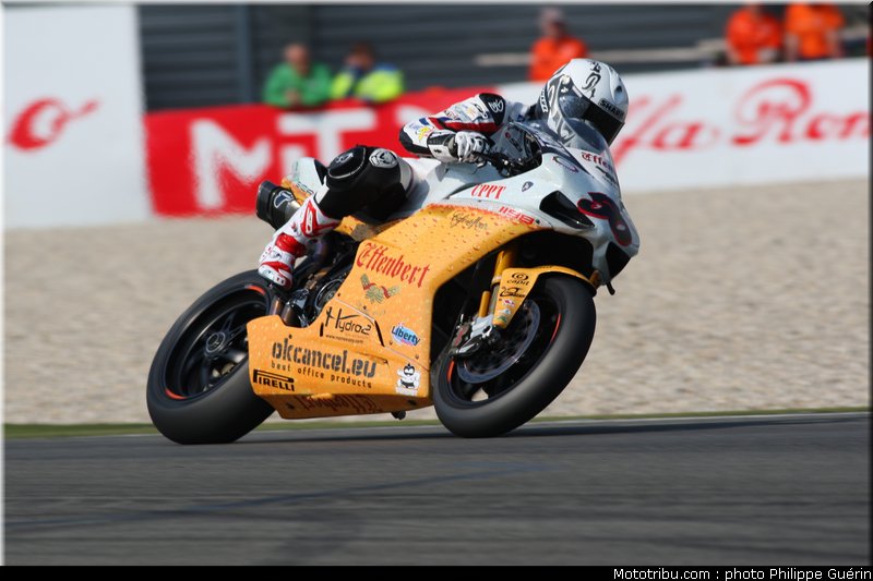 sbk_guintoli_10_paysbas_2011_assen