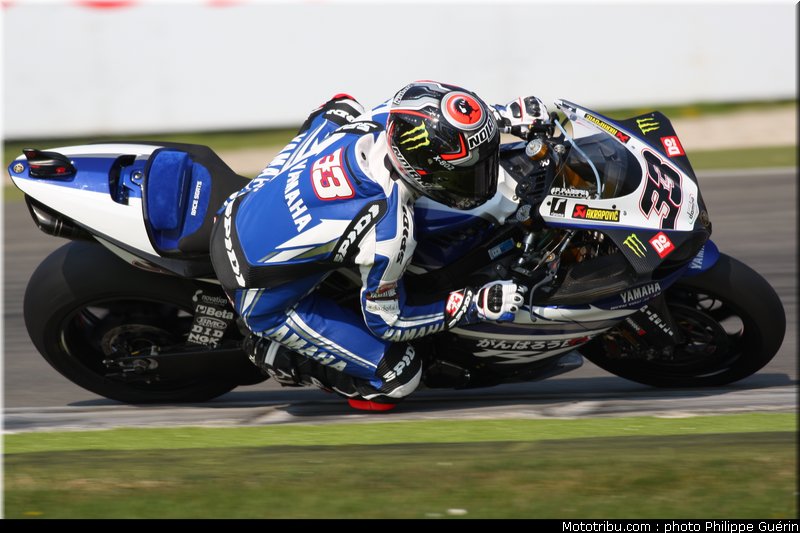 sbk_melandri_10_paysbas_2011_assen