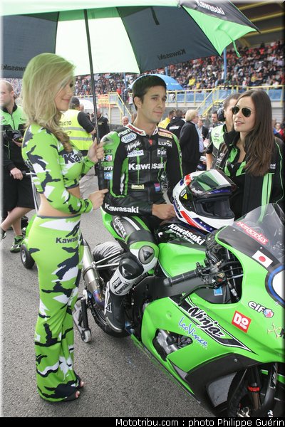 sbk_pitbabes_44_paysbas_2011_assen