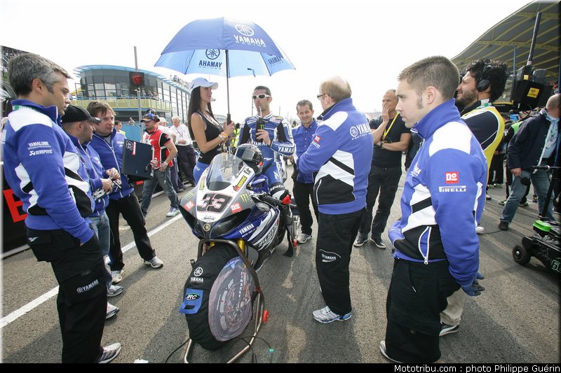 sbk_pitbabes_47_paysbas_2011_assen