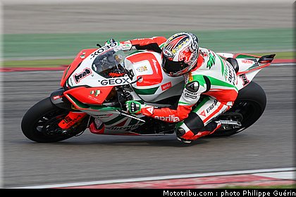 sbk_biaggi_05_paysbas_2011_assen.JPG