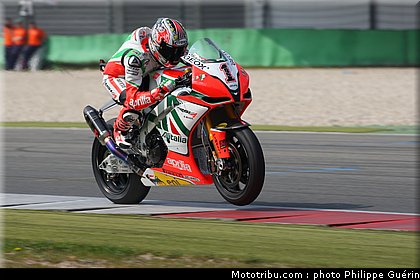 sbk_biaggi_11_paysbas_2011_assen.JPG