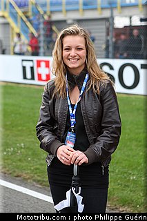 sbk_pitbabes_05_paysbas_2011_assen.JPG
