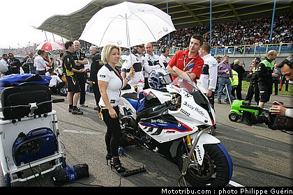 sbk_pitbabes_48_paysbas_2011_assen.JPG