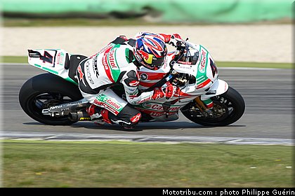 sbk_rea_08_paysbas_2011_assen.JPG