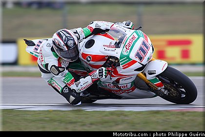 sbk_xaus_01_paysbas_2011_assen.JPG