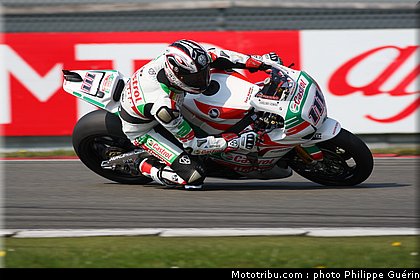 sbk_xaus_10_paysbas_2011_assen.JPG