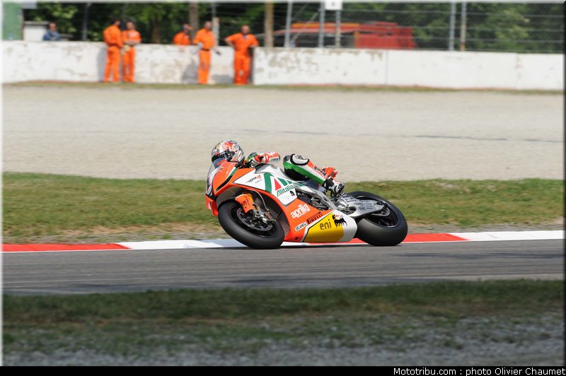 sbk_biaggi_02_italie_monza_2011
