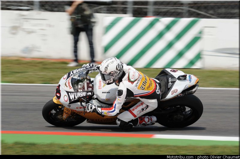 sbk_guintoli_1_italie_monza_2011