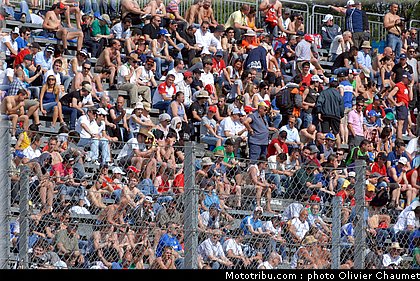 sbk_ambiance_04_italie_monza_2011.jpg