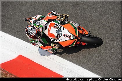 sbk_biaggi_08_italie_monza_2011.jpg