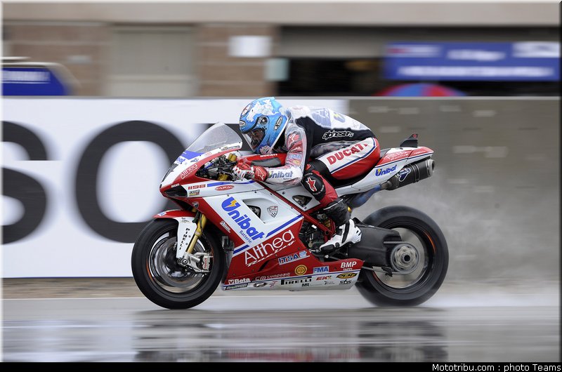 sbk_checa_06_usa_2011