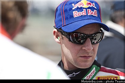 sbk_rea_21_usa_2011.jpg