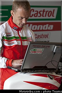 sbk_rea_28_usa_2011.jpg