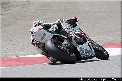 sbk_xaus_14_usa_2011.jpg