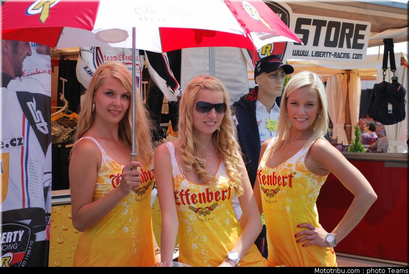 sbk_pitbabes_07_san_marin_misano_2011