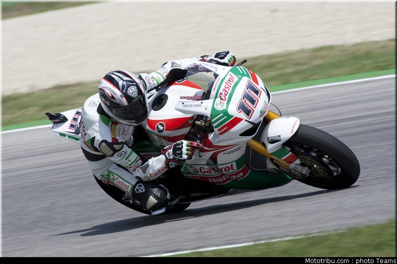 sbk_xaus_02_san_marin_misano_2011