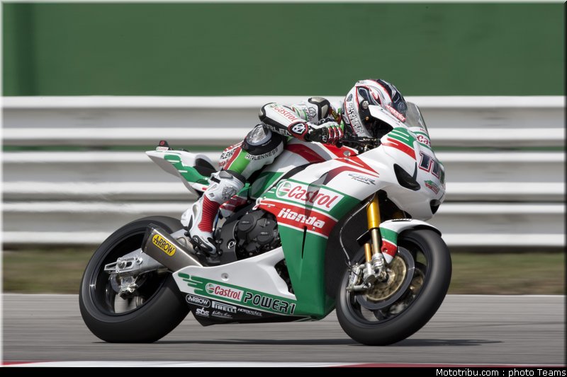 sbk_xaus_03_san_marin_misano_2011