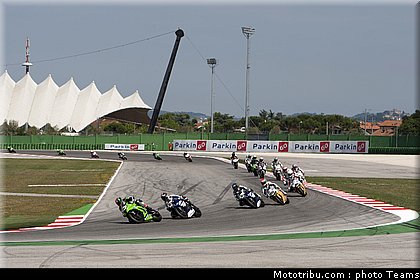 sbk_002_san_marin_misano_2011.jpg