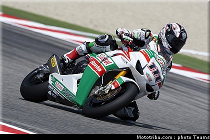 sbk_xaus_01_san_marin_misano_2011.jpg