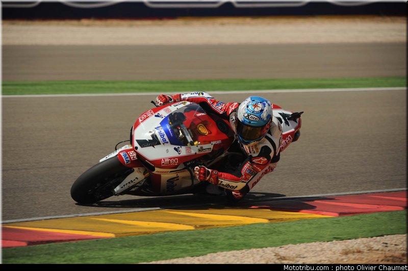 sbk_checa_5_espagne_aragon_2011