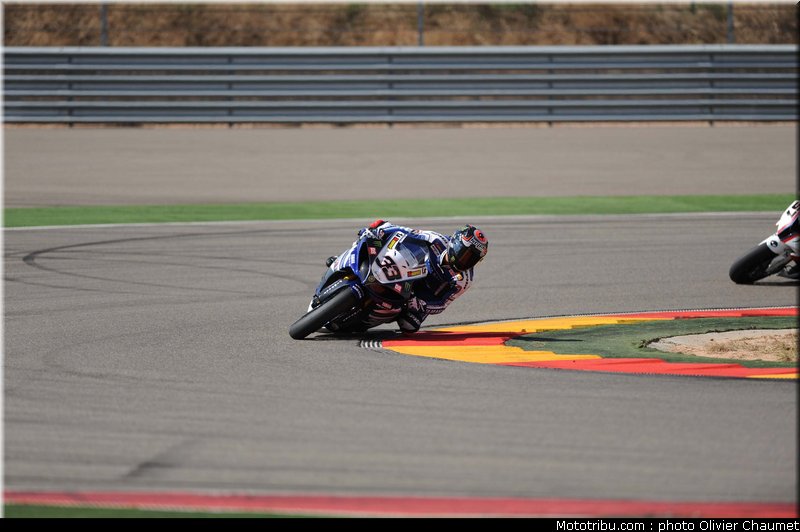 sbk_melandri_5_espagne_aragon_2011
