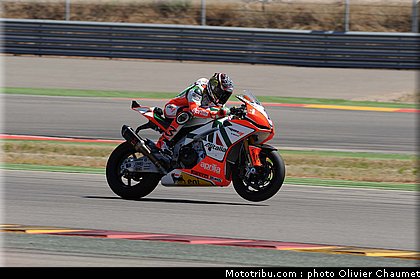 sbk_biaggi_01_espagne_aragon_2011.jpg