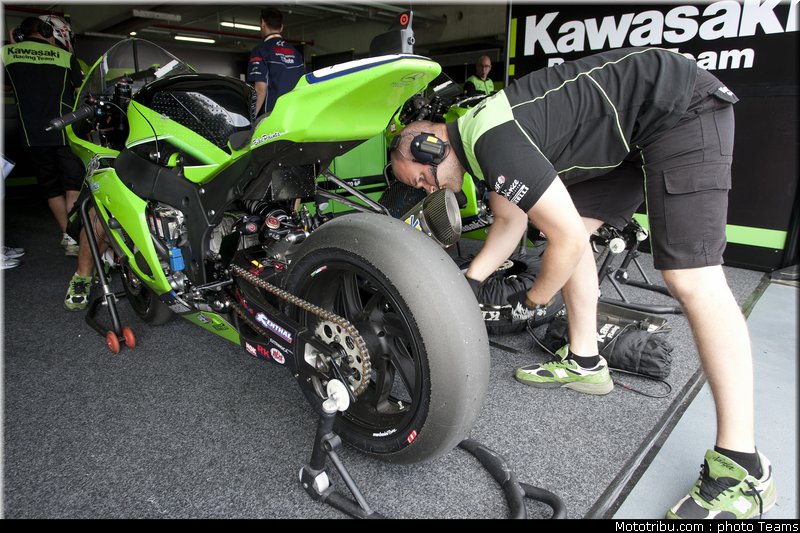 sbk_kawasaki_2_espagne_aragon_2011