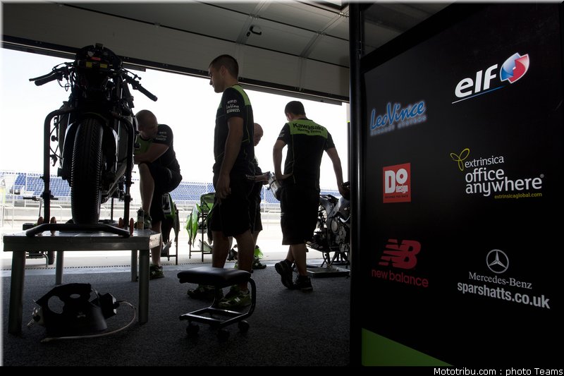 sbk_kawasaki_6_espagne_aragon_2011