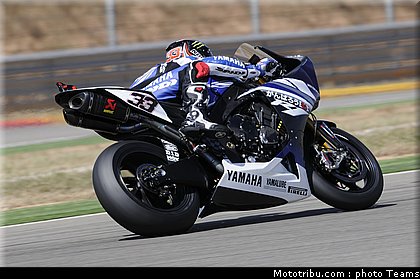 sbk_melandri_02_espagne_aragon_2011.jpg