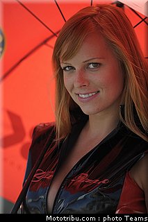 sbk_pitbabes_09_espagne_aragon_2011.jpg
