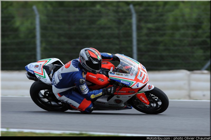 1000stk_petrucci_001_republique_tcheque_brno_2011
