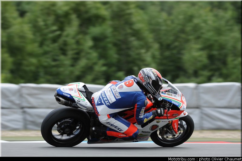 1000stk_petrucci_003_republique_tcheque_brno_2011