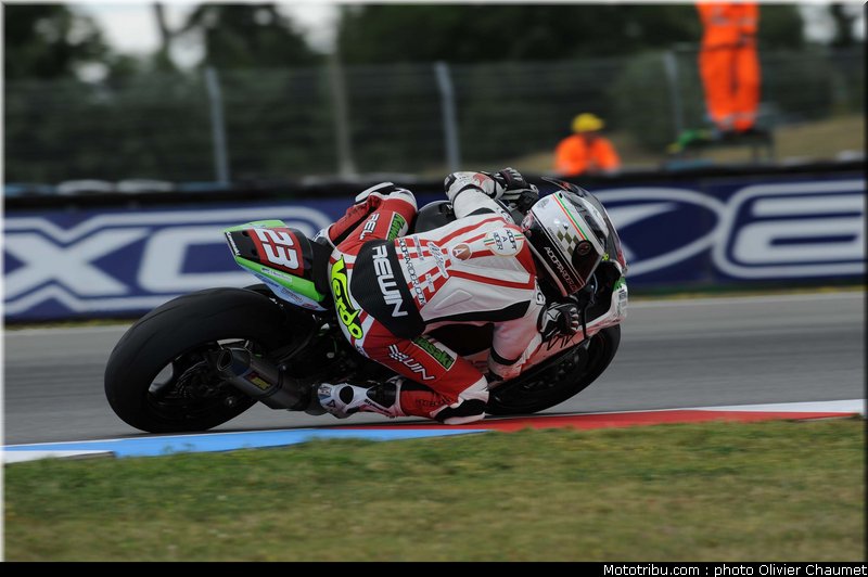 1000stk_verdini_007_republique_tcheque_brno_2011