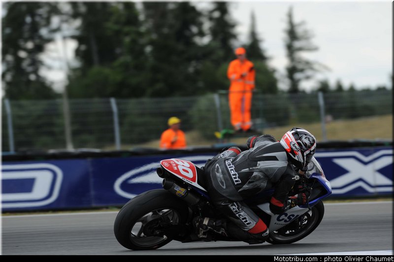 1000stk_vrajitoru_002_republique_tcheque_brno_2011