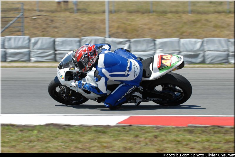 600stk_davies_001_republique_tcheque_brno_2011