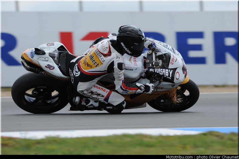sbk_guintoli_004_republique_tcheque_brno_2011