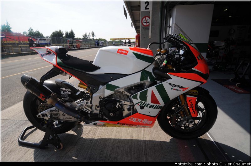 sbk_paddock_014_republique_tcheque_brno_2011