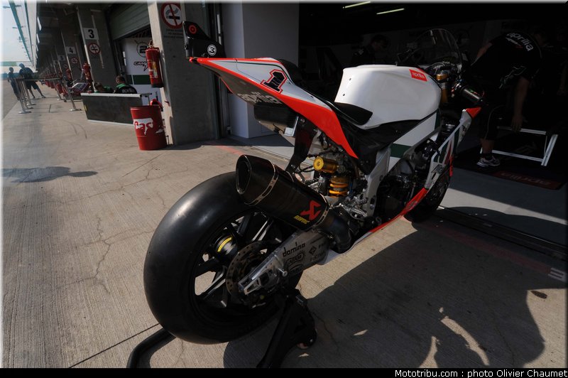 sbk_paddock_015_republique_tcheque_brno_2011