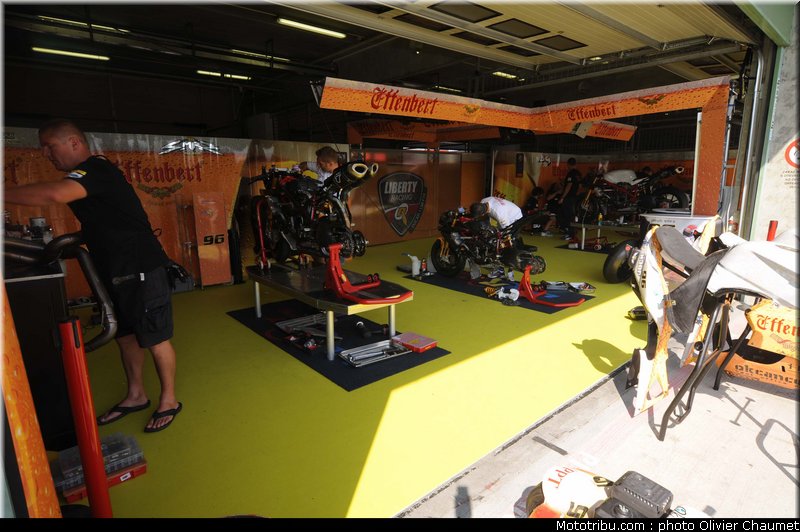 sbk_paddock_036_republique_tcheque_brno_2011