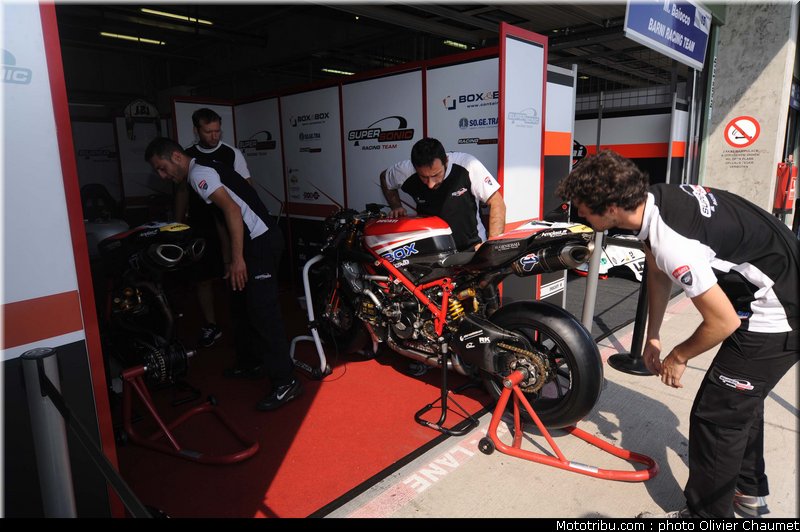 sbk_paddock_039_republique_tcheque_brno_2011