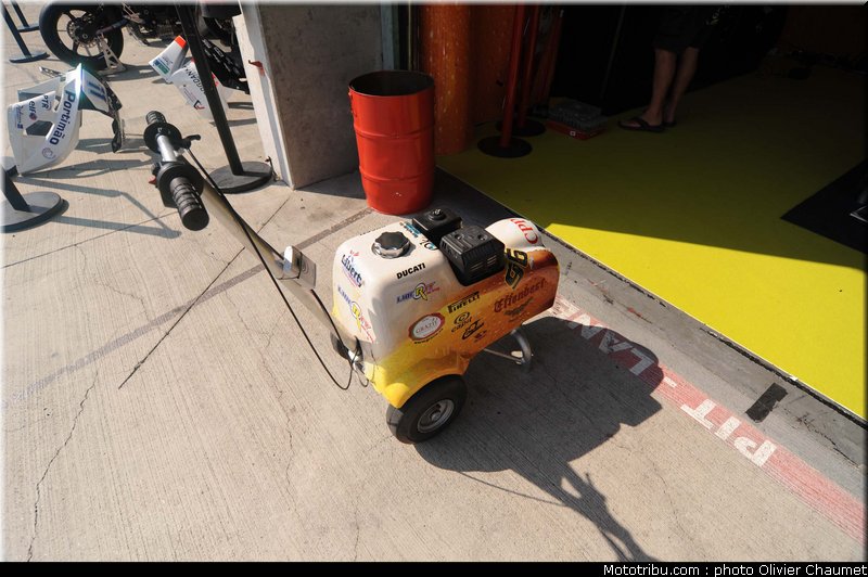 sbk_paddock_048_republique_tcheque_brno_2011