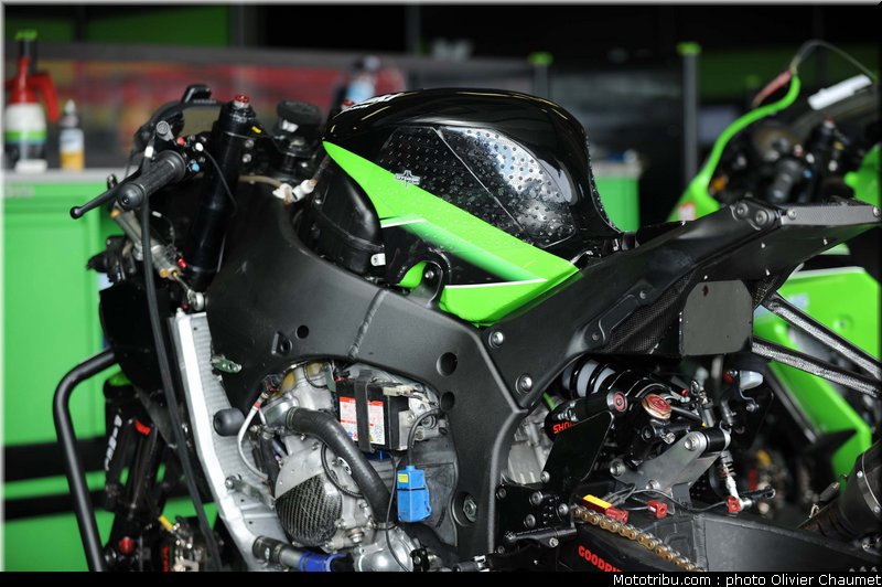 sbk_paddock_080_republique_tcheque_brno_2011