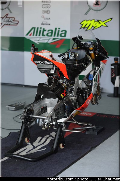 sbk_paddock_106_republique_tcheque_brno_2011
