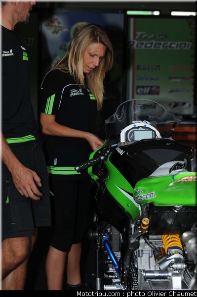 sbk_paddock_112_republique_tcheque_brno_2011